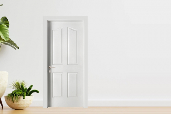 Белият цвят за интериорни врати – класика и стил